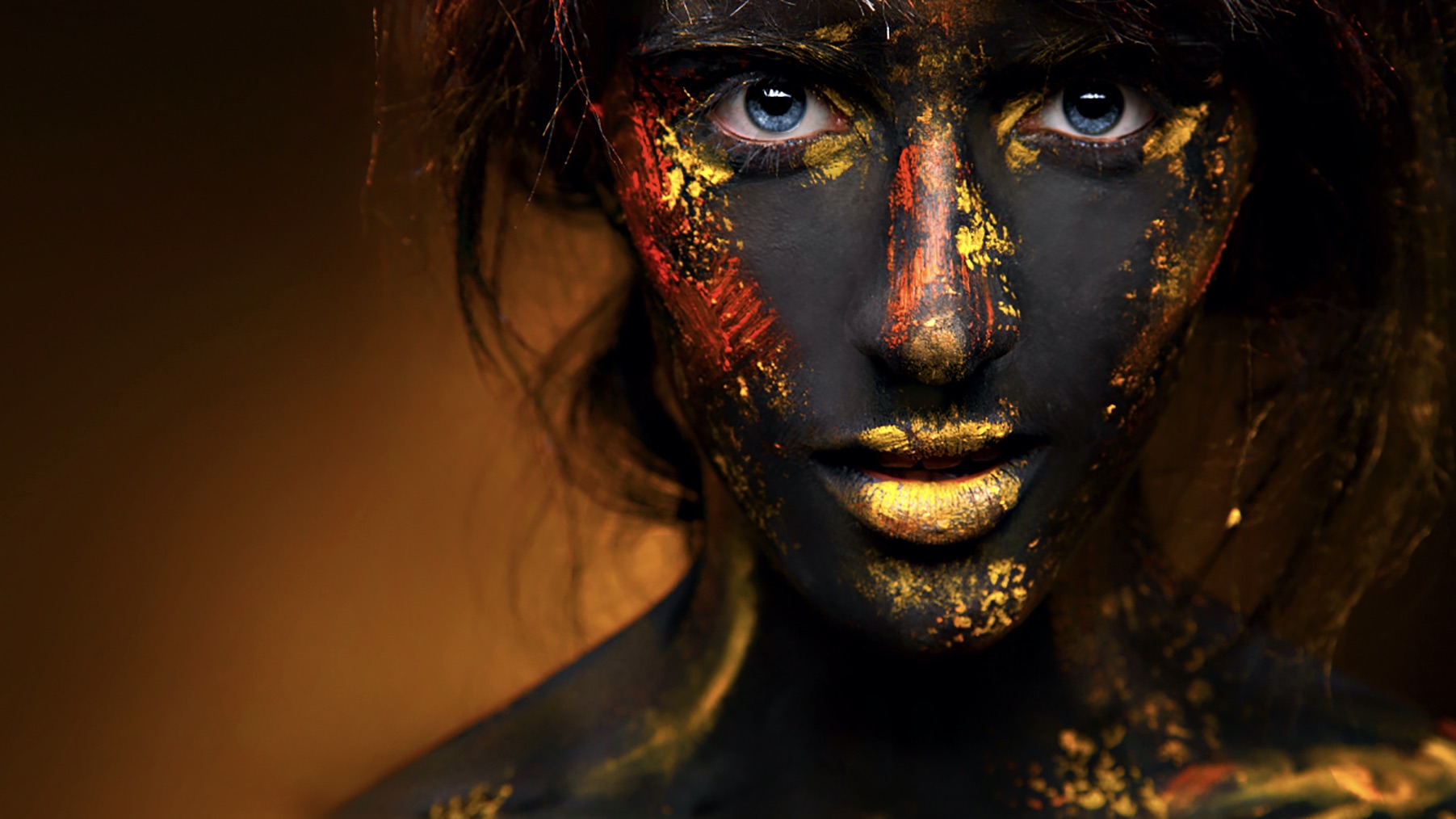 50 freaky, fancy, and fun face painted portraits