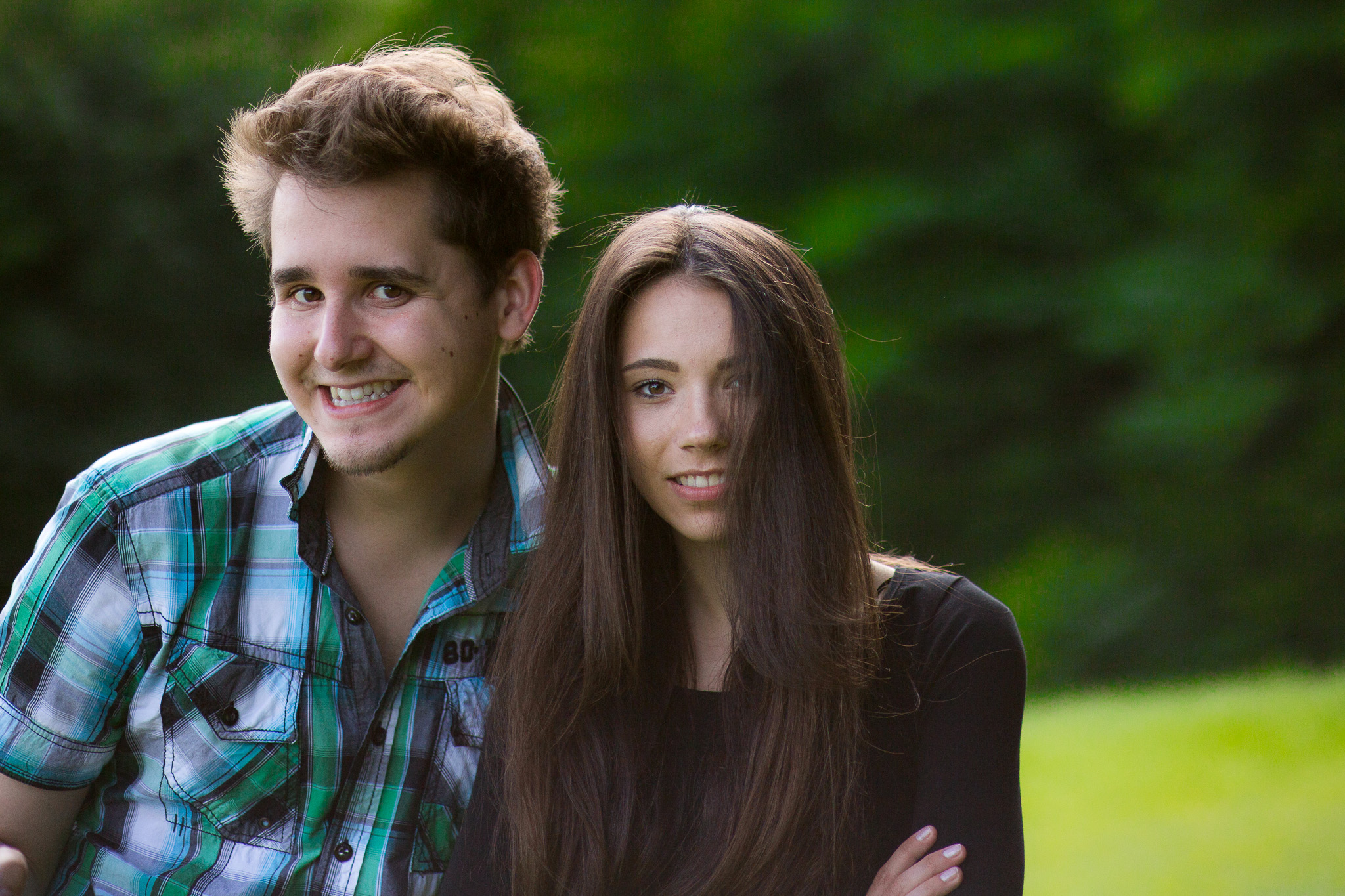 Adrian Chudek and his model Veronica before the photo shoot