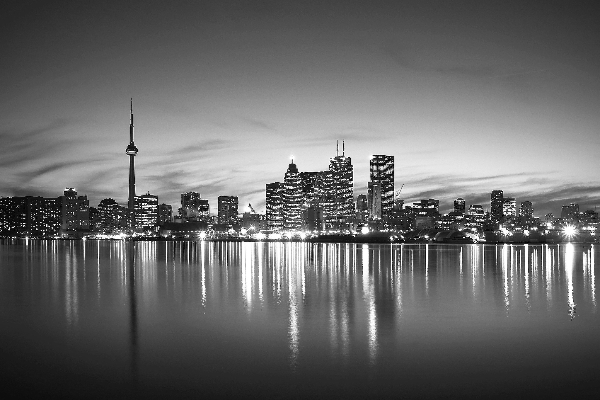 Explore Toronto with 500px Co-Founder Evgeny Tchebotarev in the Lead