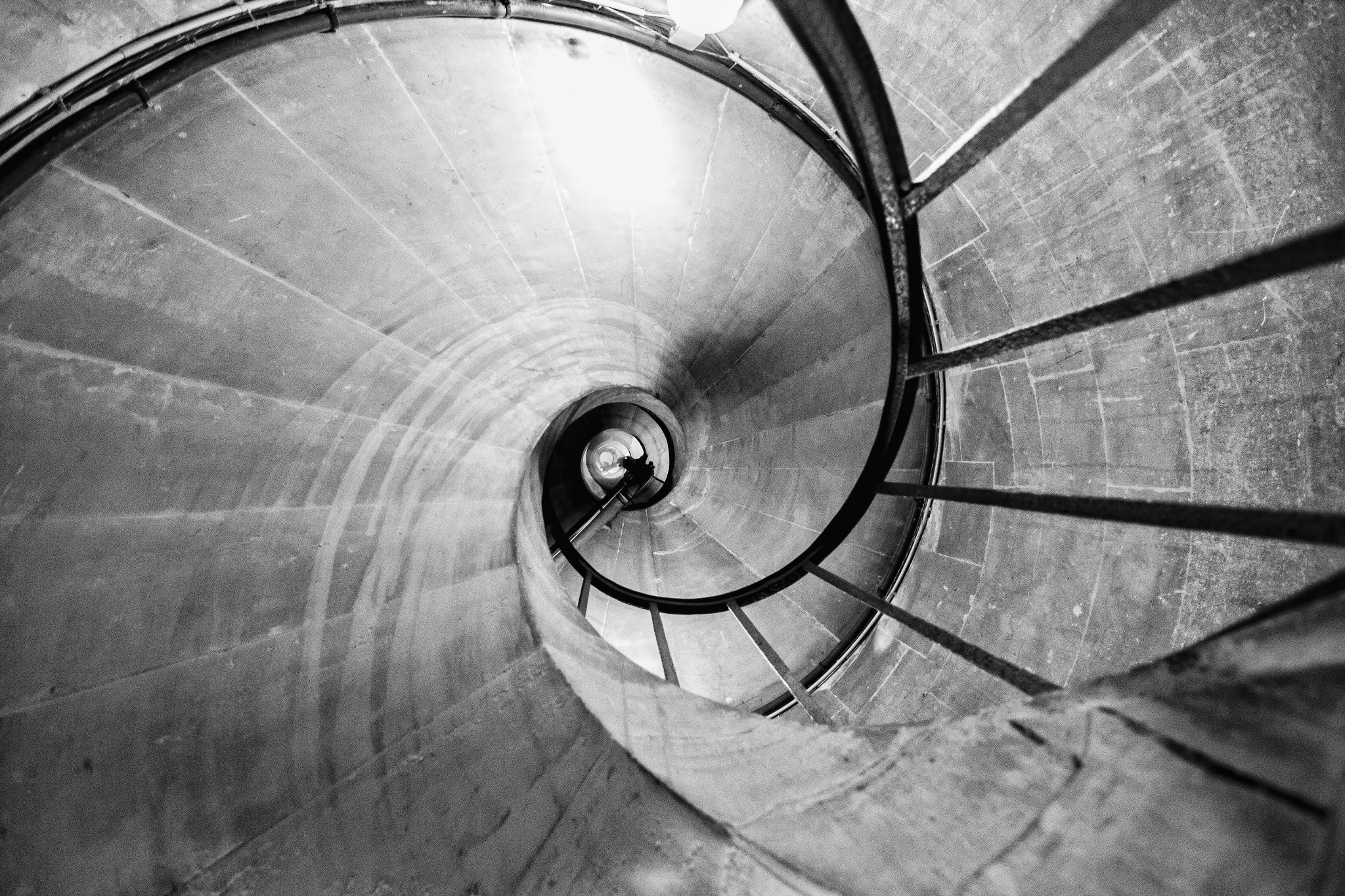 A spiral staircase down to the crypts.