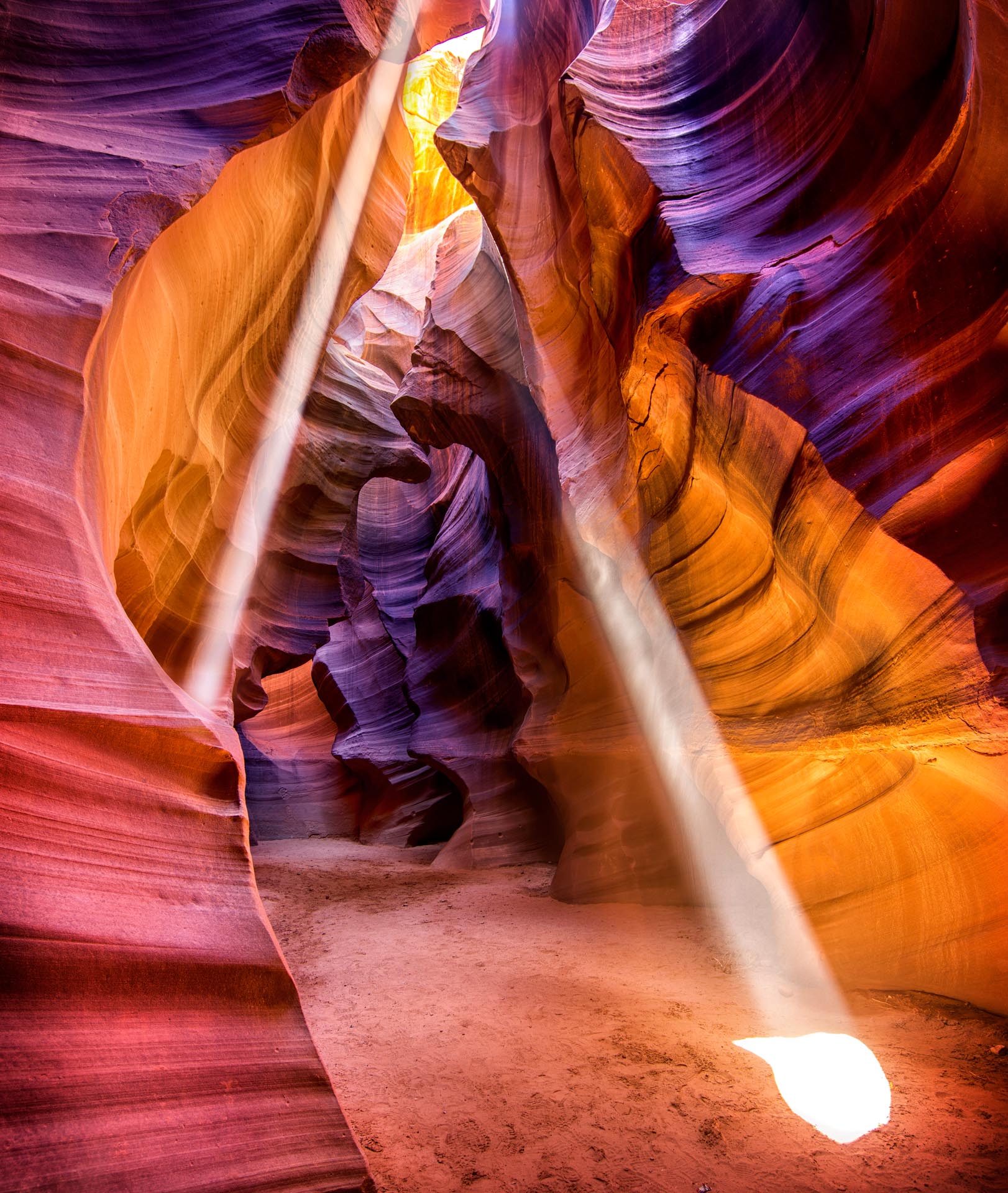 Upper antelope slot canyon light shaft, Arizona