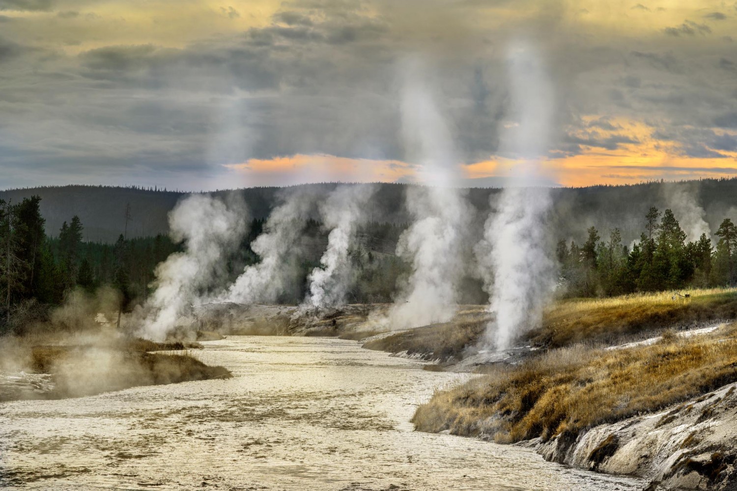 Geothermal fumaroles near Old Faithful area, Yellowstone National Park