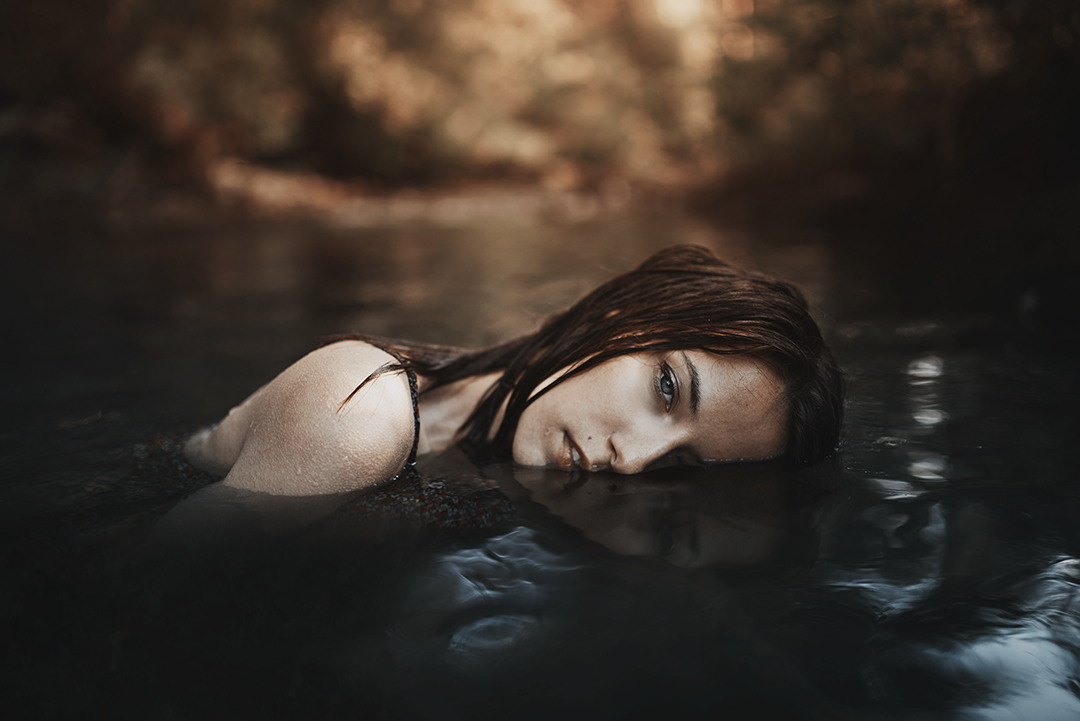 5 Creative Portrait Ideas from the Intense Work of Alessio Albi