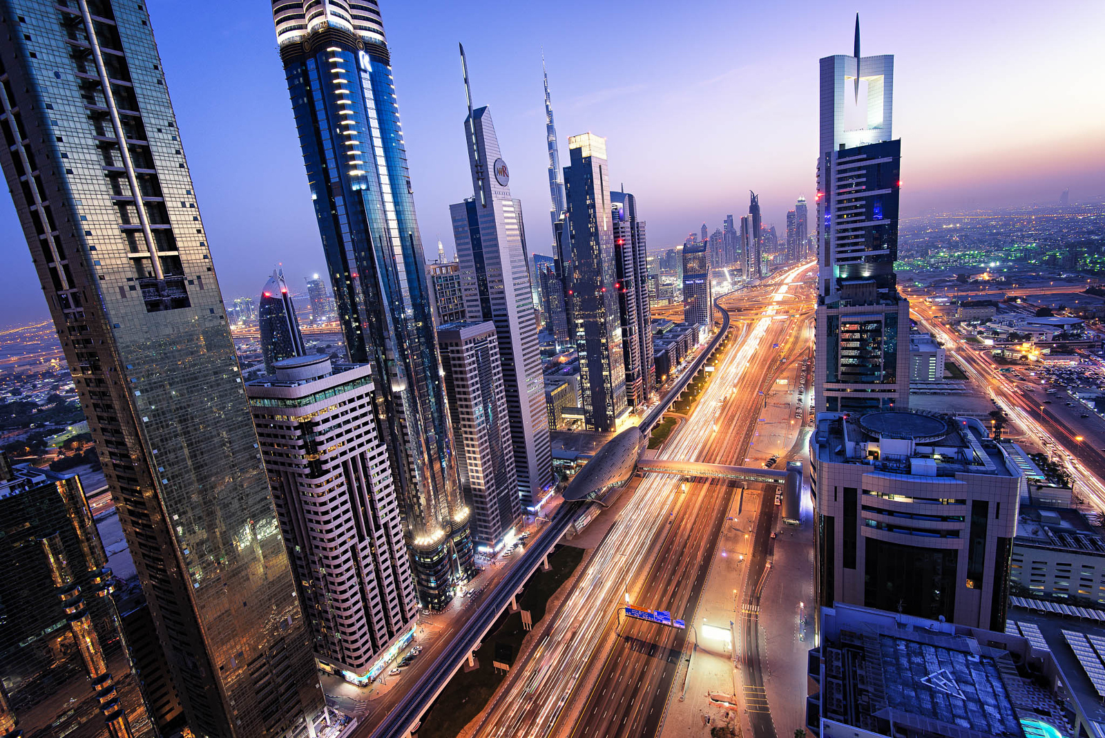 7 Expert Tips For Photographing Dubai from 7 Pro Photographers