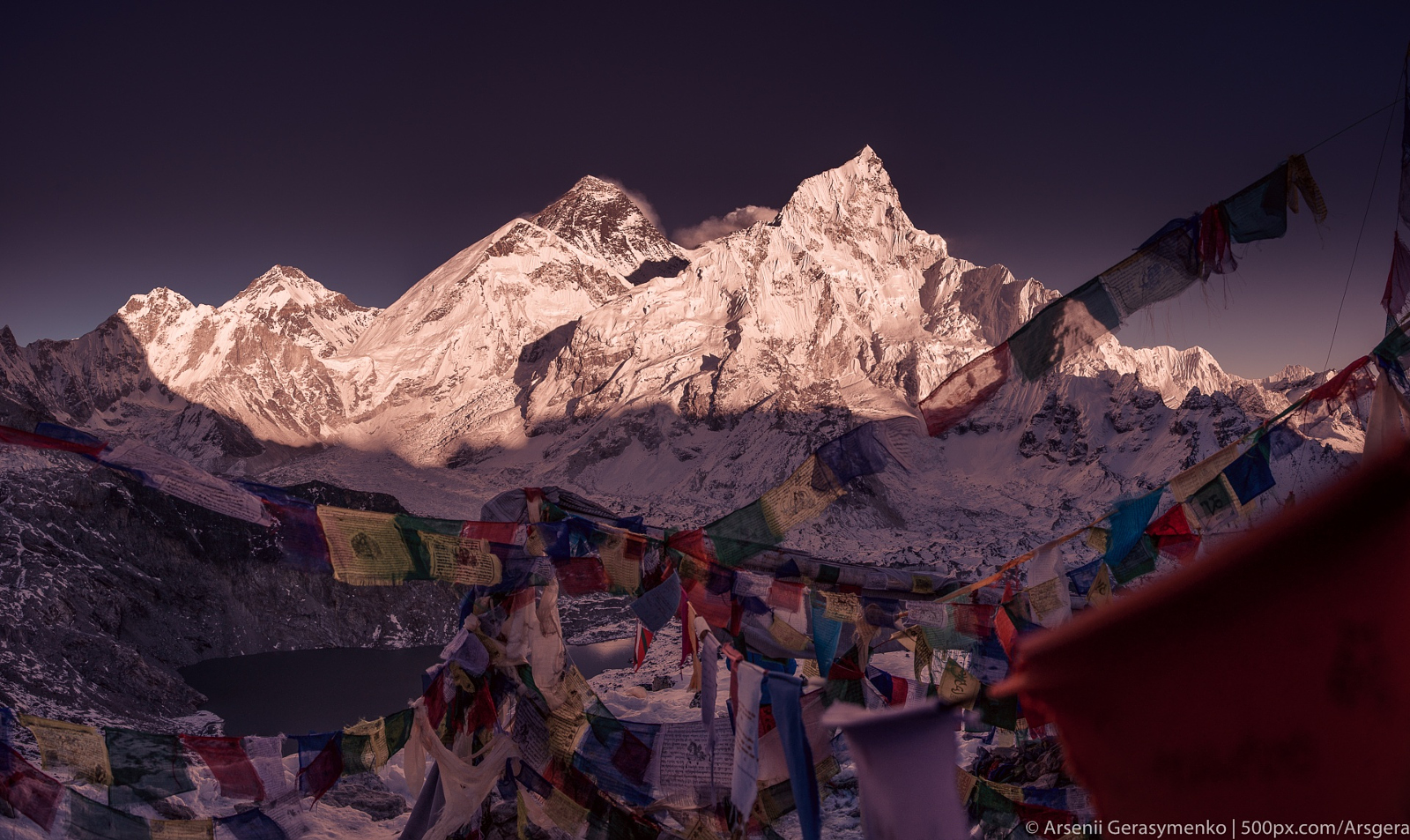 Everest: 30 Majestic Photos of the Tallest Mountain on Earth