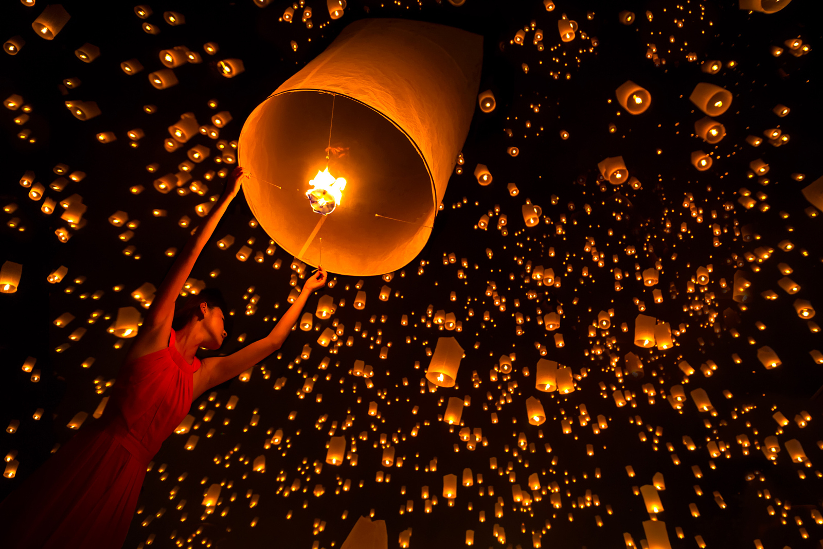 Photos of the Yi Peng Lantern Festival 