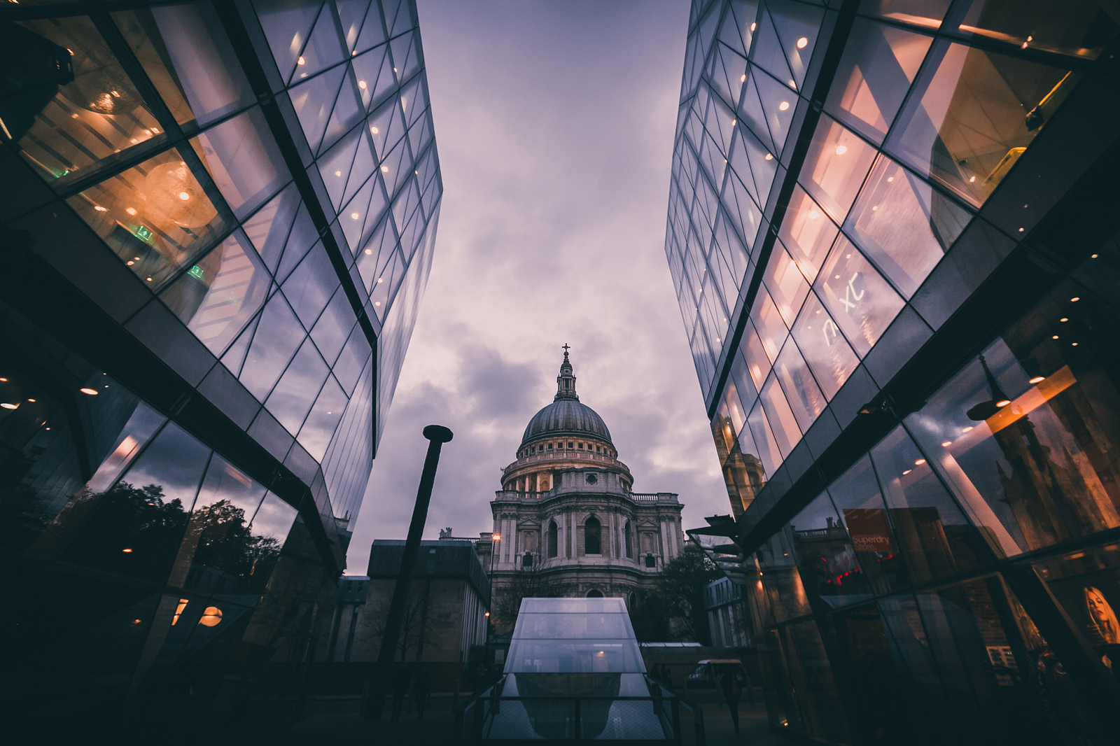 Behind The Scene: Shooting St Paul's Cathedral in London