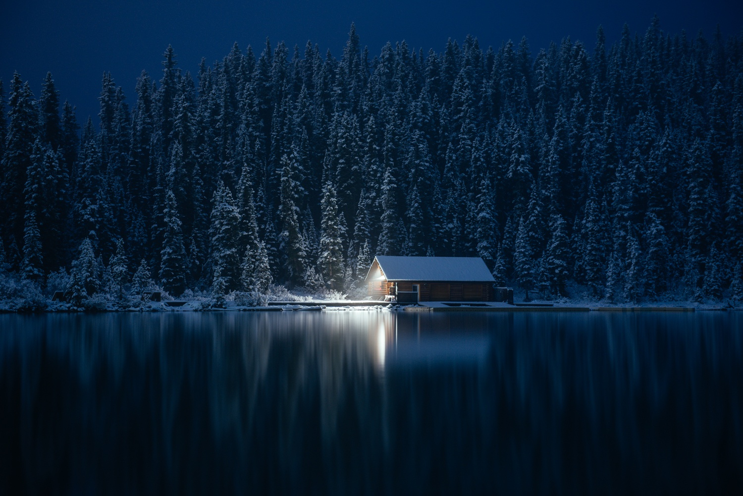 21 Cozy Winter Cabins to Escape to at the End of the Day
