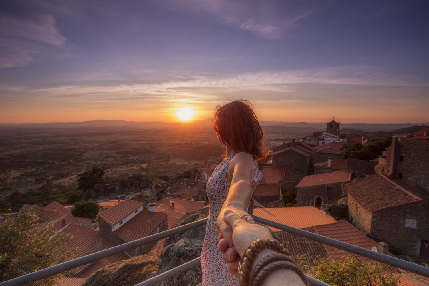 30 Joyful Photos that Celebrate Every Kind of Love