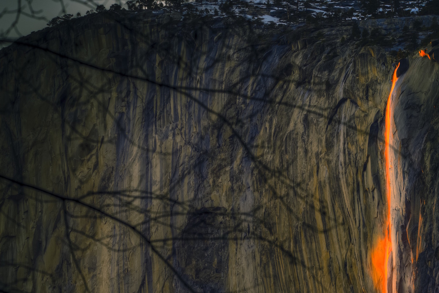 What It's Like Shooting the Iconic Yosemite 'Firefall'
