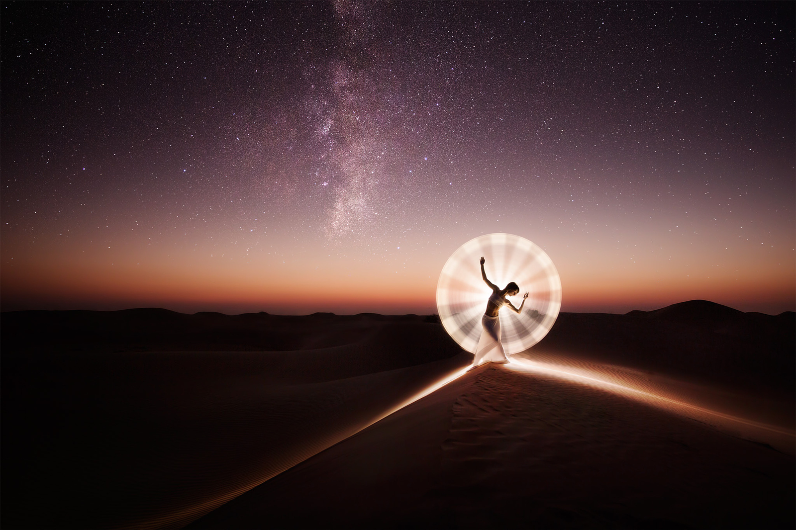 This Hypnotic New Video Reveals the Secrets of Light Painting
