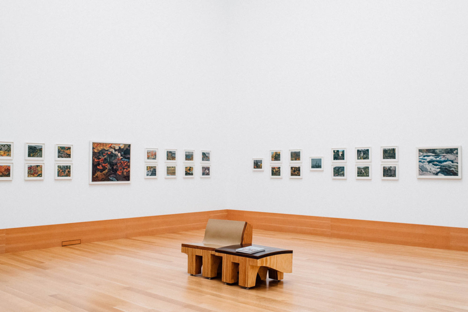 How to Respectfully Take Photos in Museums and Art Galleries