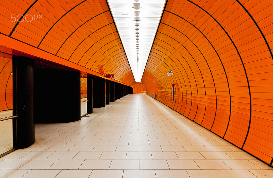 Orange_Tunnel