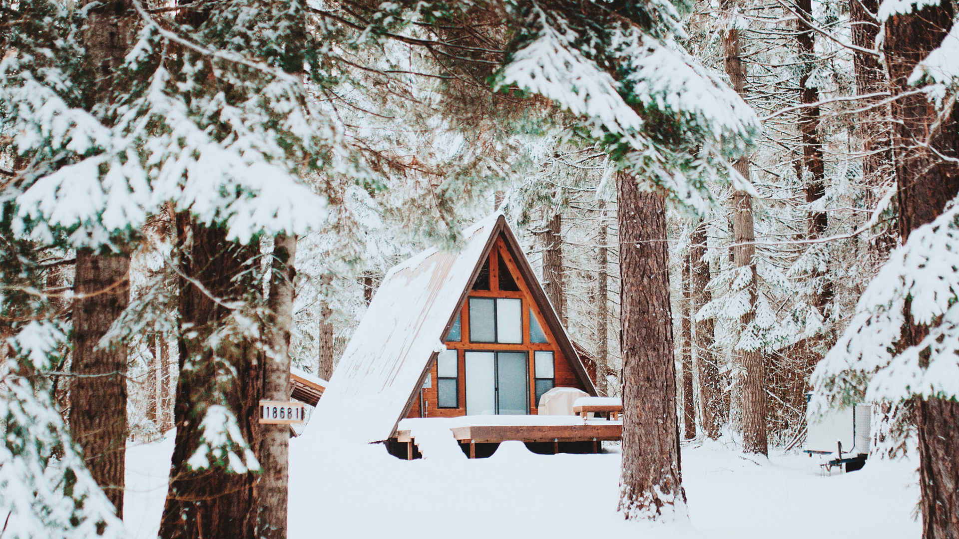 19 cozy winter cabins that make the cold enjoyable
