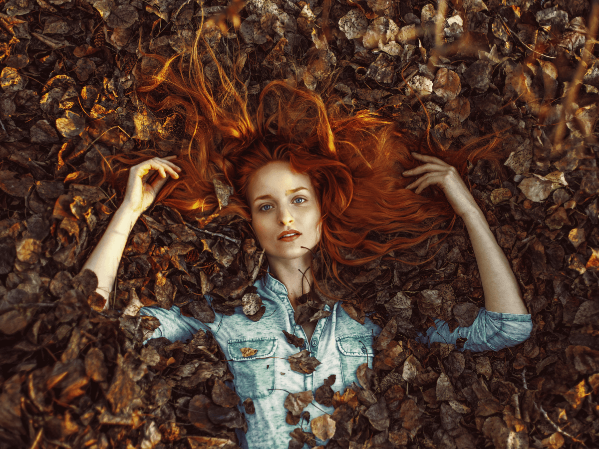 Soulful Seasonal Portraits with Natural Backdrops
