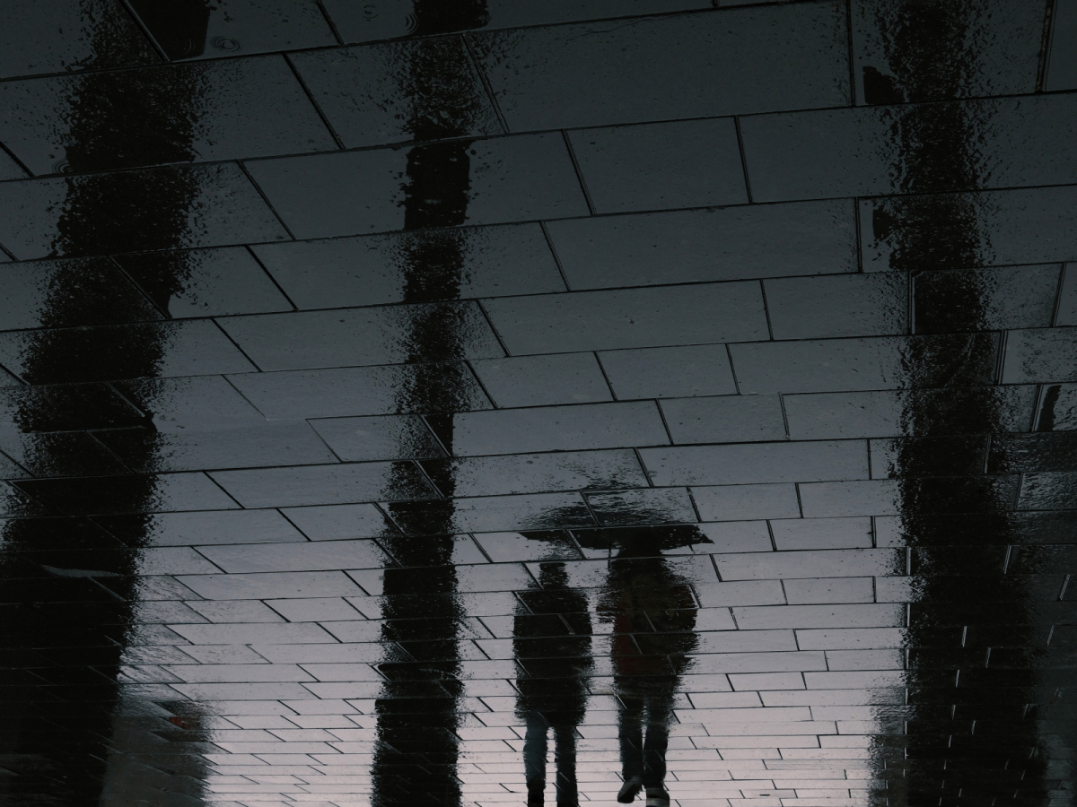 Urban Reflection Photography: Finding Mirror Worlds in the City