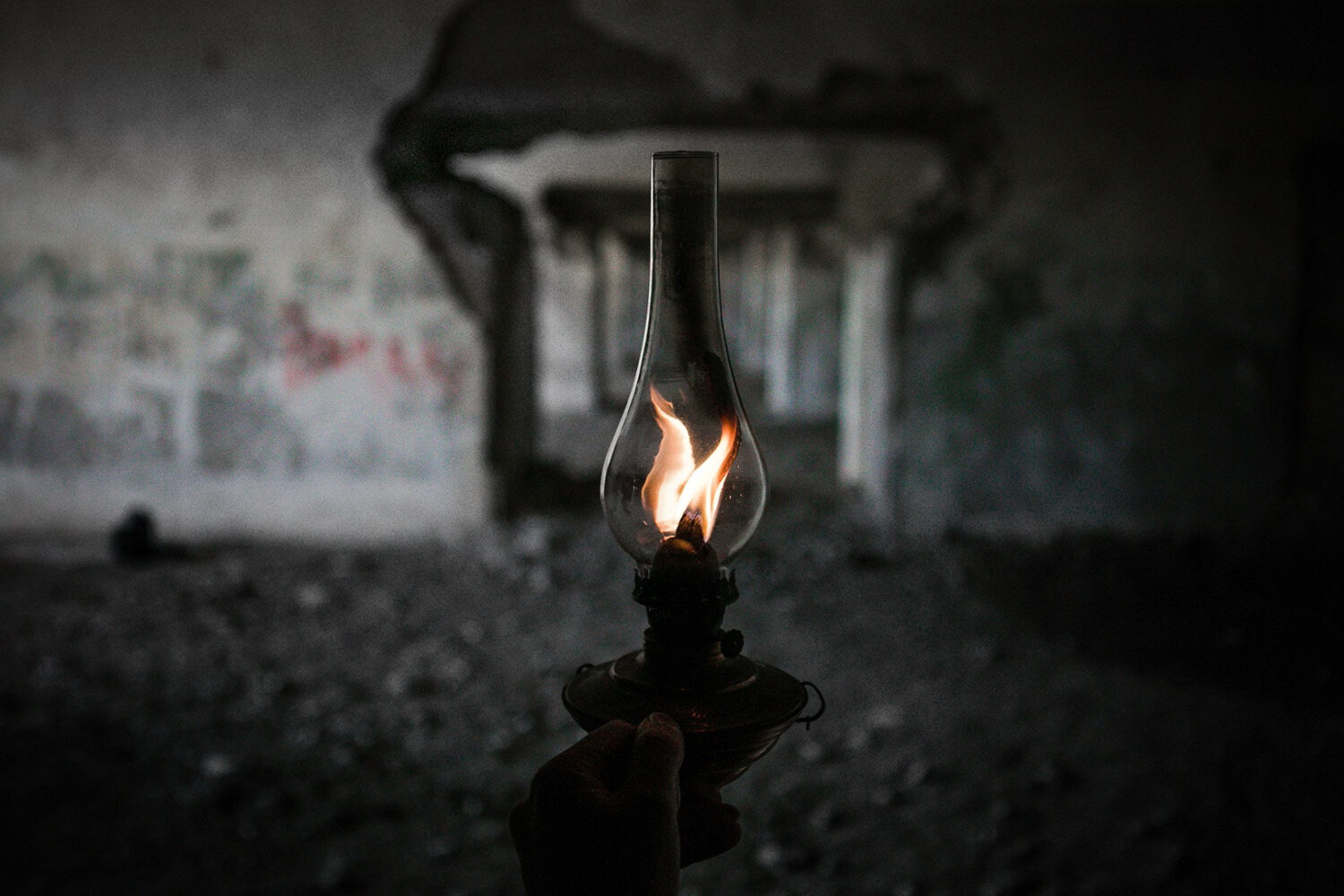 Shorter Days, Stronger Images: A Guide to Low Light Photography